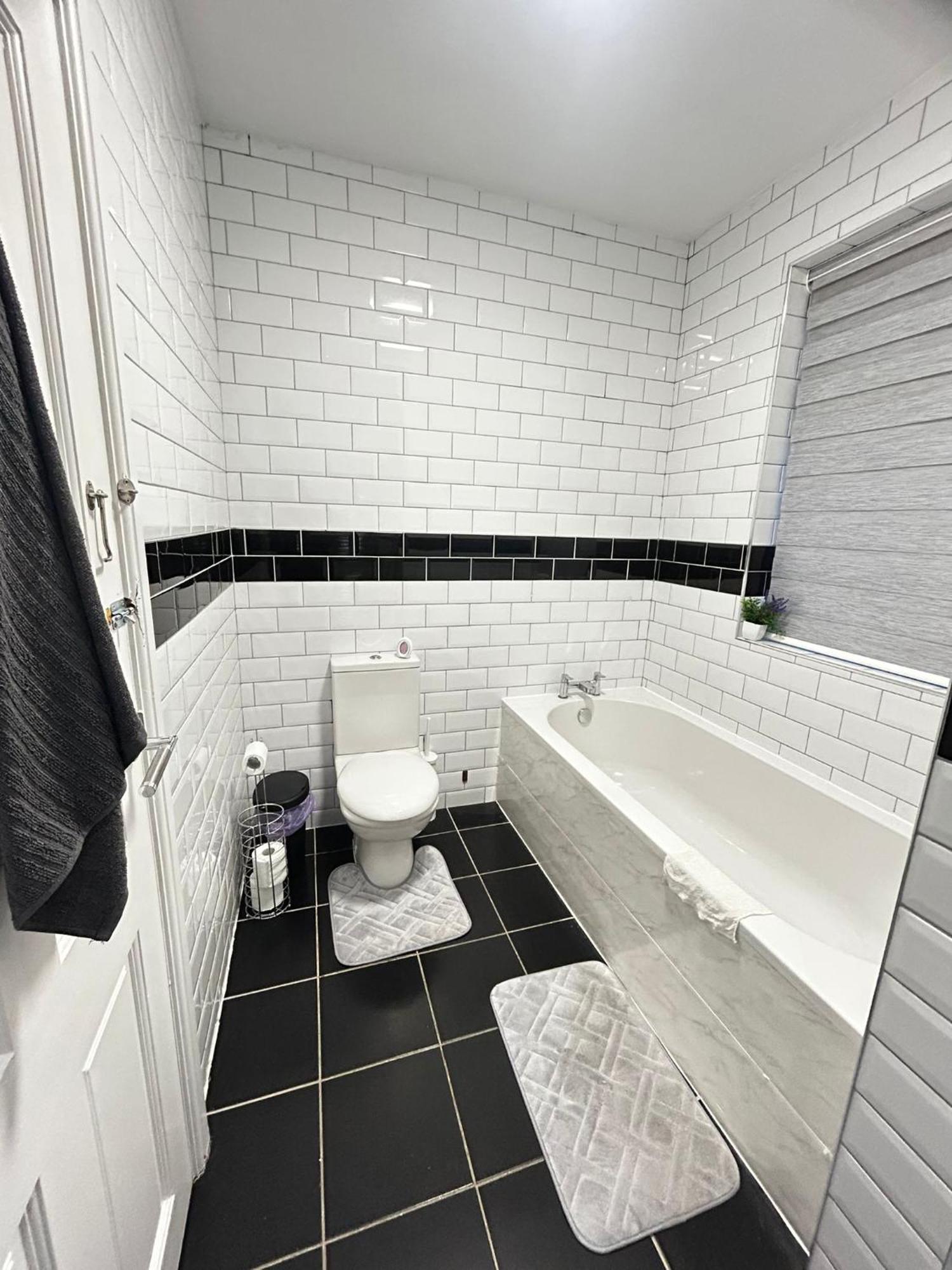 Lovely 5Br Home In Manchester. Close To The City Exterior foto